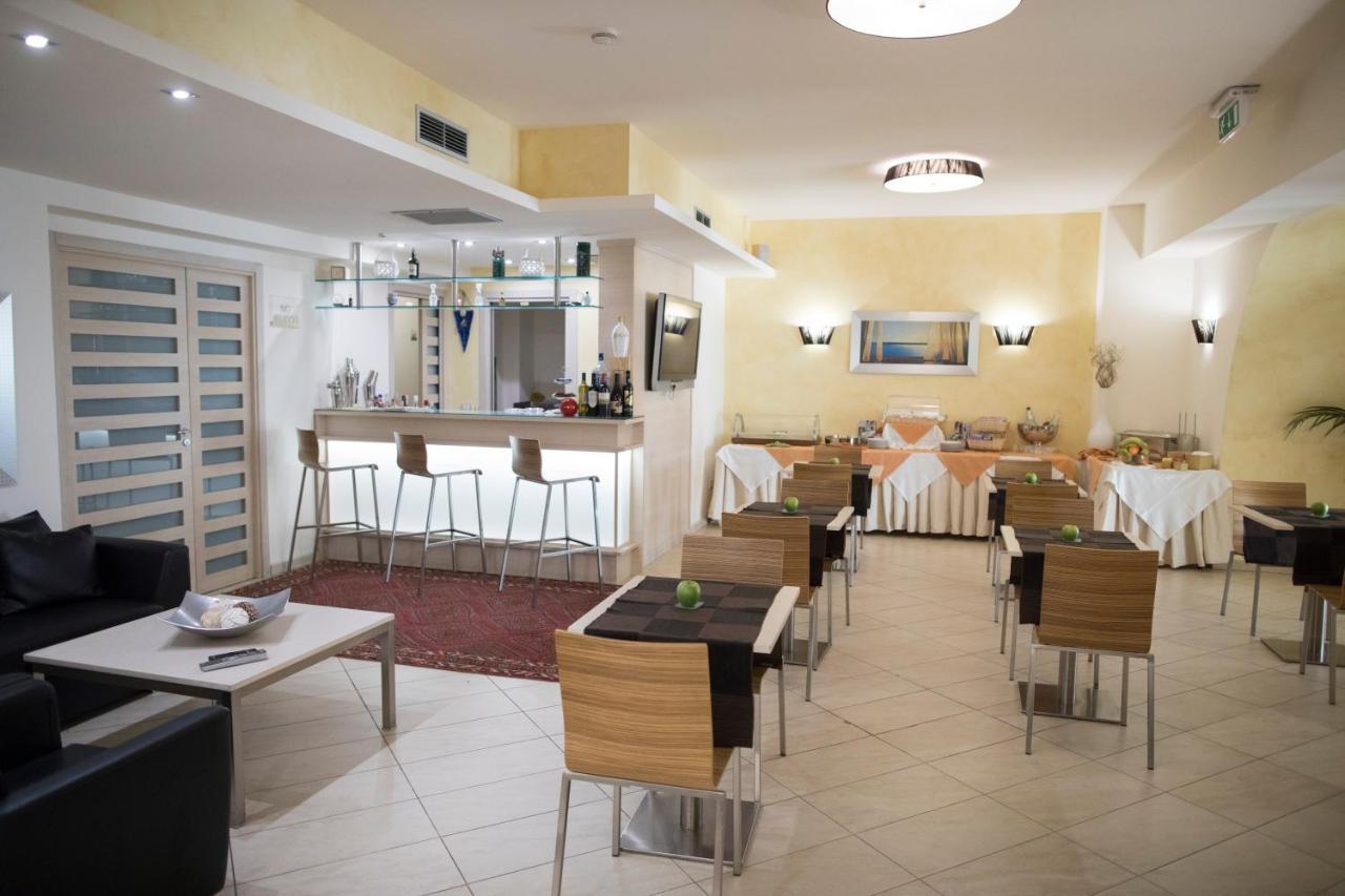 Hotel Villa Cibele 카타니아 외부 사진