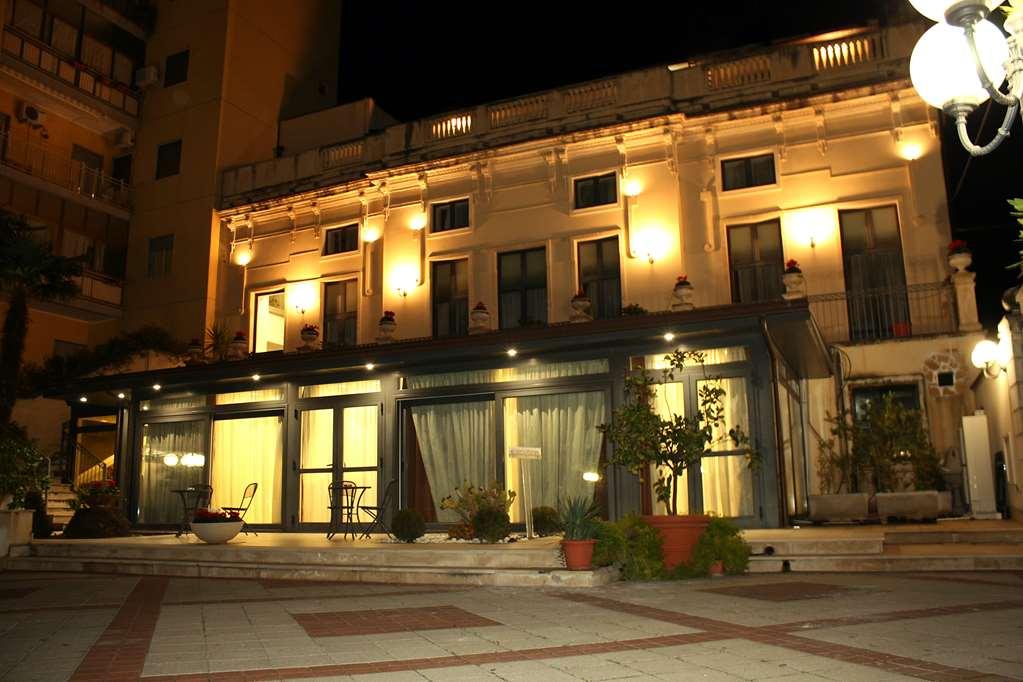 Hotel Villa Cibele 카타니아 외부 사진